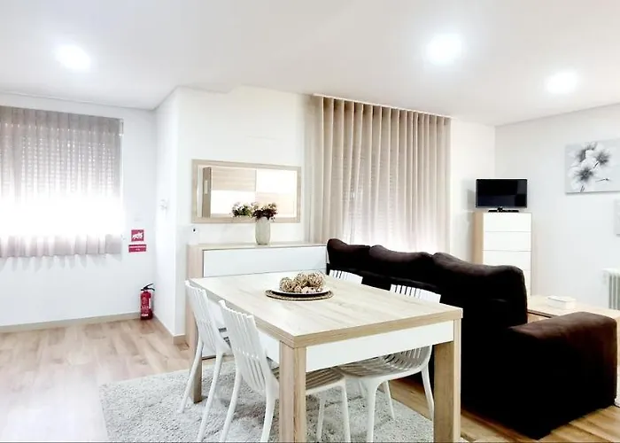 Apartament Imperial 1, 2 E 3