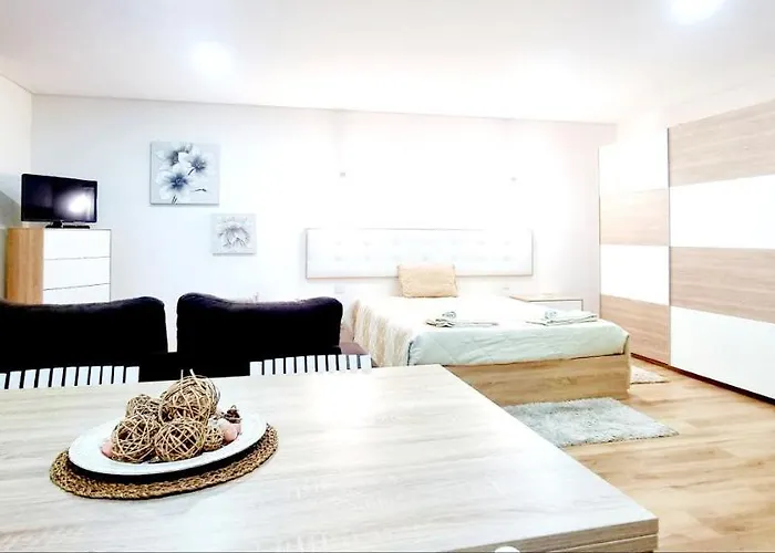 Imperial 1, 2 E 3 * Braga